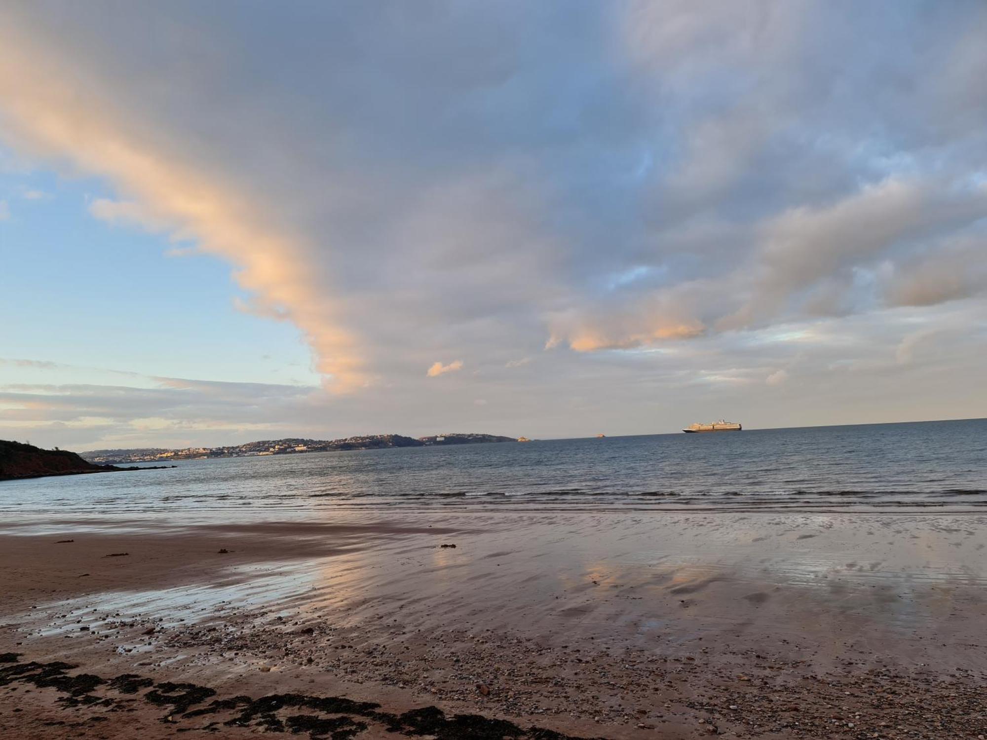 Seaspot Is A 1 Bed Annex Ground Floor Apartment At Stunning Broadsands Beach Nr Brixham! Churston Ferrers Exterior photo